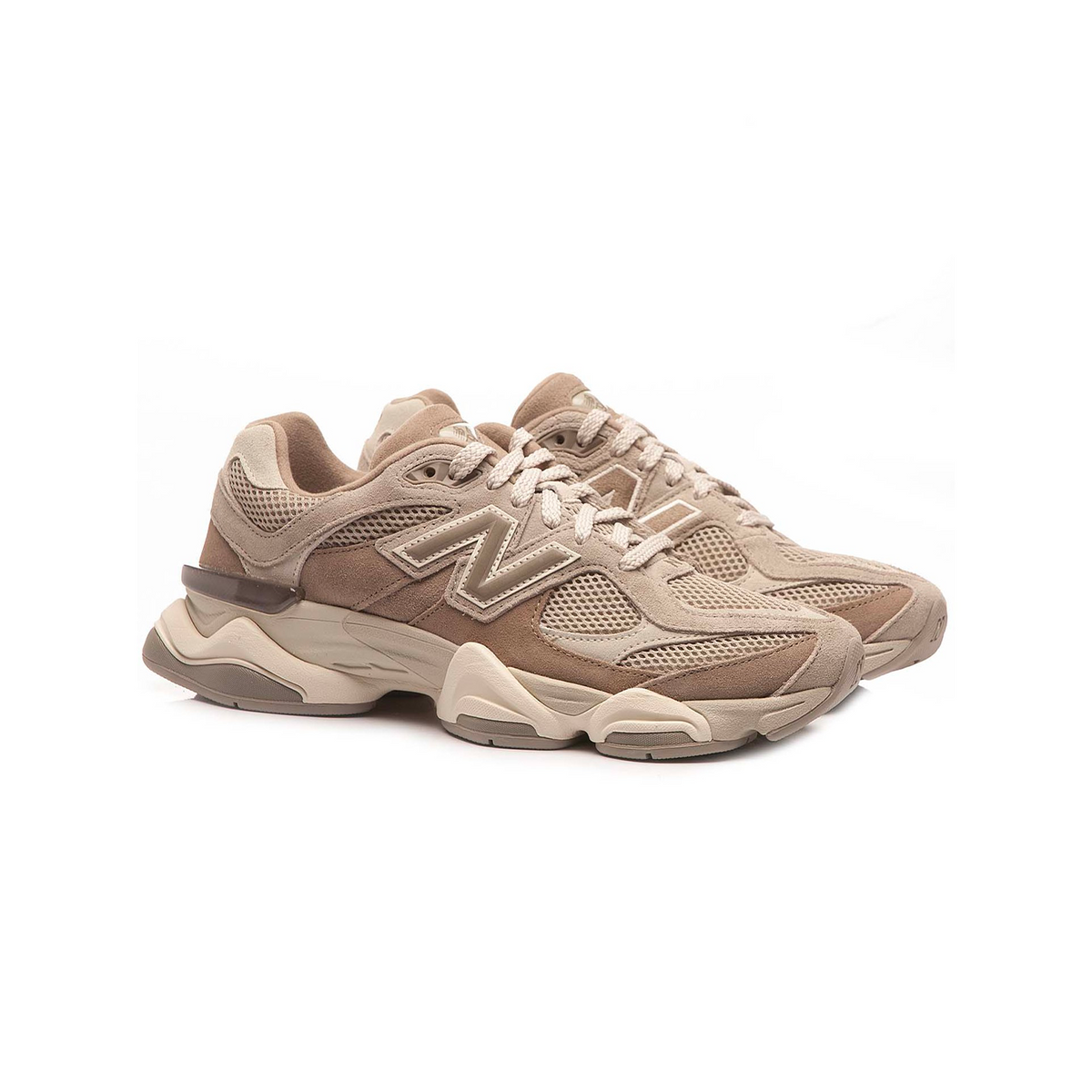 SNEAKERS IN PELLE SCAMOSCIATA