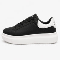 SNEAKERS LOGO RETRO