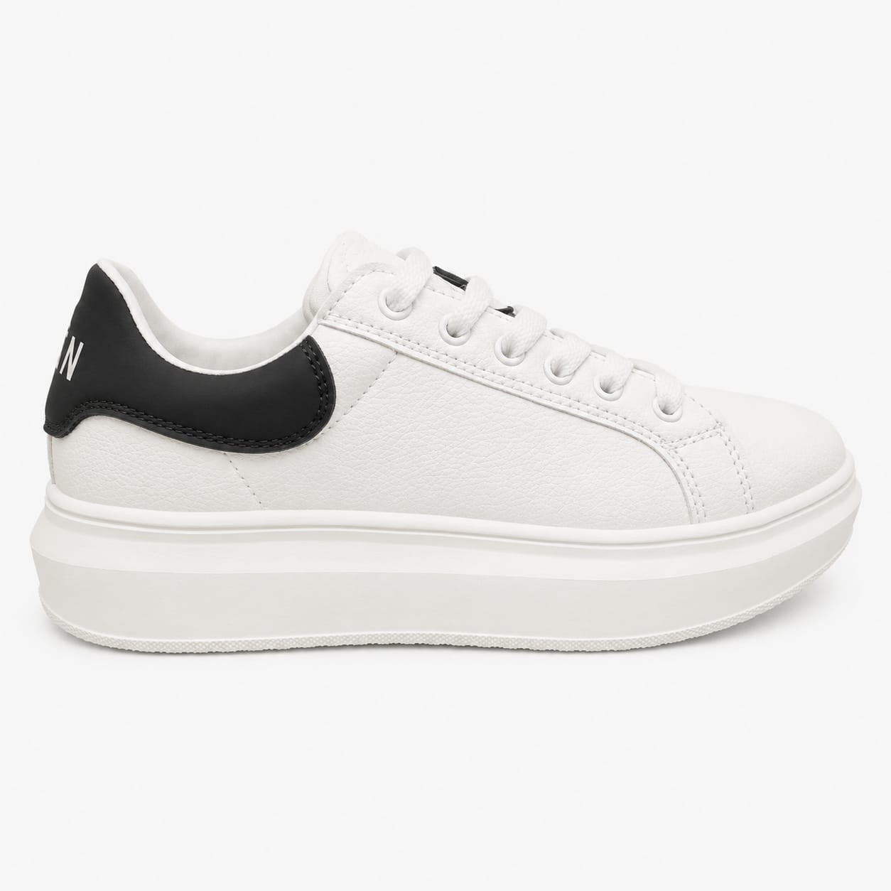 SNEAKERS LOGO RETRO
