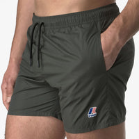 COSTUME LE VRAI OLIVIER LOGO COLORATO